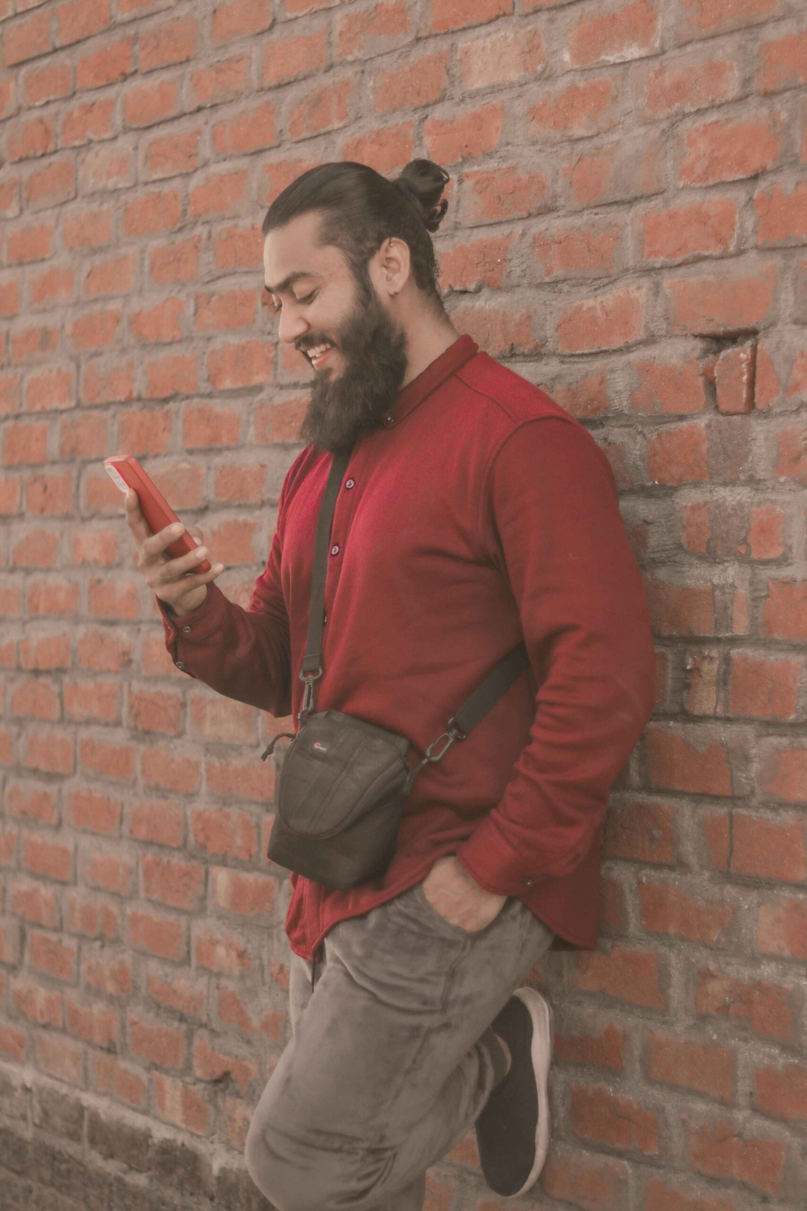 When he checks in and stays consistent, it’s a real sign of interest.